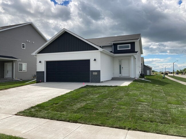 Photo - 4 Bed 3 Bath Single Family Home