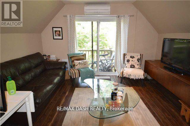 Photo - 141 Admiral Rd Unité 301