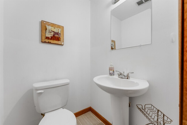 Photo - 521 Woodhaven Dr Unit SI ID1308987P