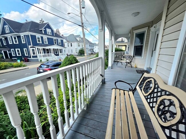 Photo - 32 Burtt St Unit 2