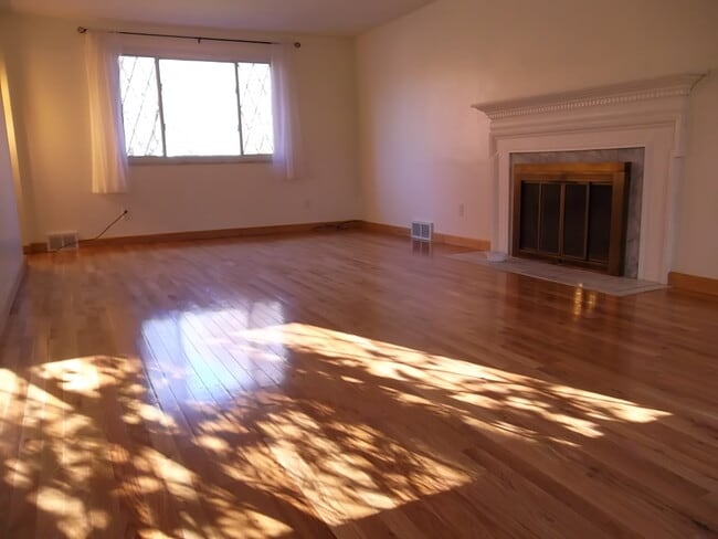 Photo - 2617 Bethel Crest Dr