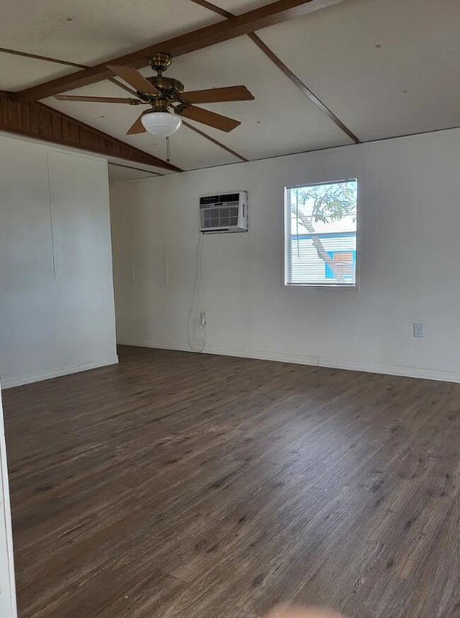 Photo - 6727 Saltwater Blvd