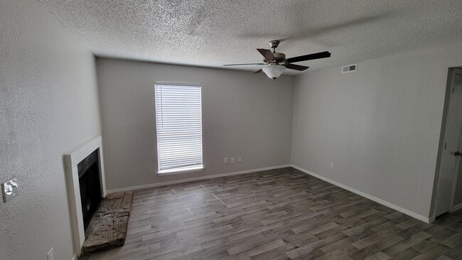 2 bed Flat living room - Cedar Craft Apartments
