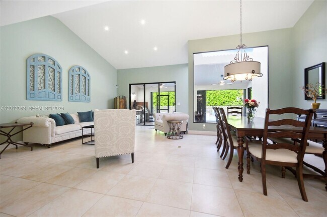 Photo - 11703 Sunfish Way