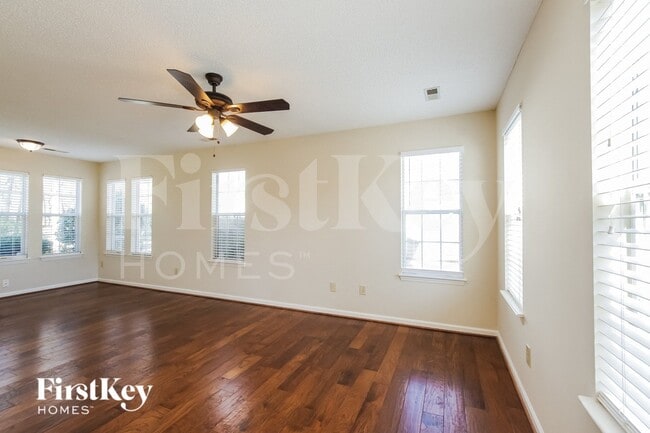 Photo - 12105 Landen Dr