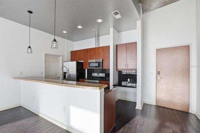 Photo - 155 S Court Ave Unit 2903