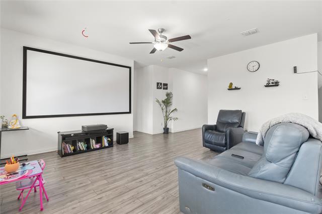3505 Riverside Dr