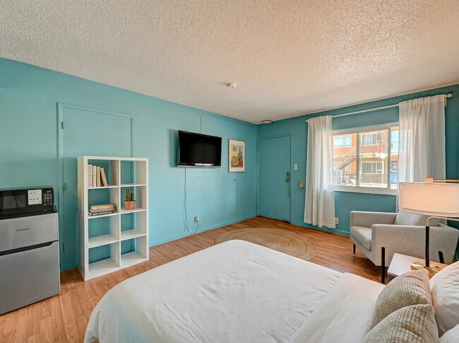 Photo - On The Boulevard Suites