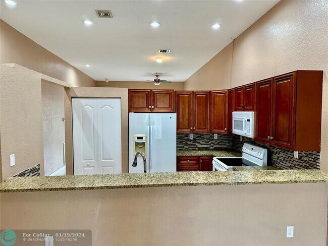 Photo - 4222 Woodside Dr