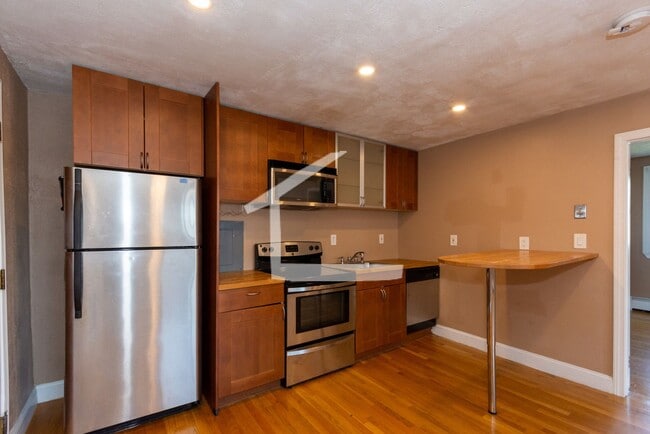 Building Photo - Modern Apt w No Fee, Heat and Hot Water Included, Pet Friendly, Near BU, Parking Available --See ...