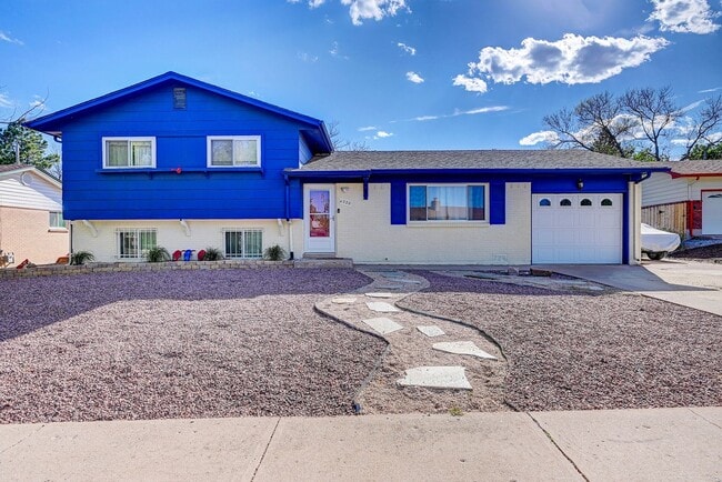 Building Photo - 4220 Edwinstowe Ave