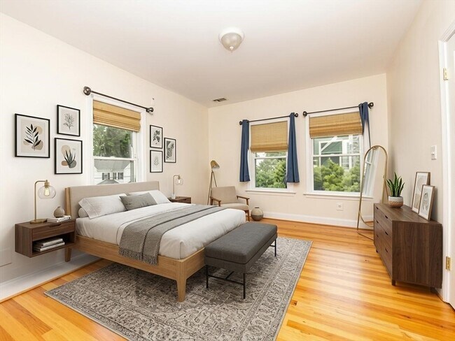 40 Tuttle St