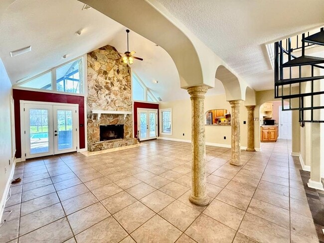 Photo - 1103 Ballinger Rd