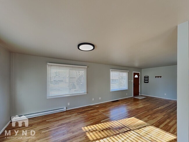 Photo - 1260 S Hudson St