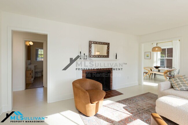 Photo - 1803 Hillcrest Dr