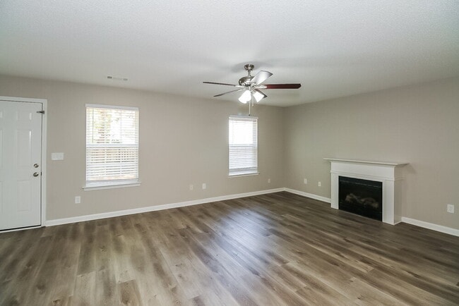 Photo - 11584 Alicias Ct