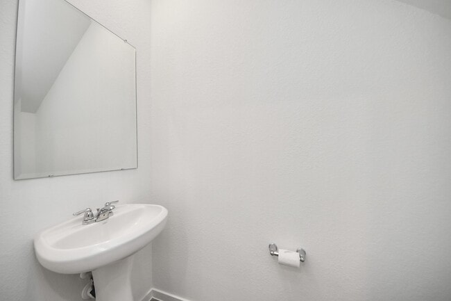 Building Photo - 1006 Moon Drop Ln