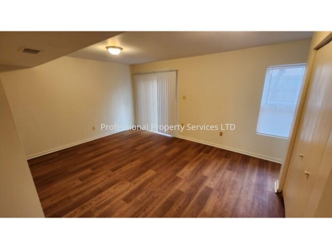 Photo - Beautiful 3-Level Garage Townhome  Convenient Location!