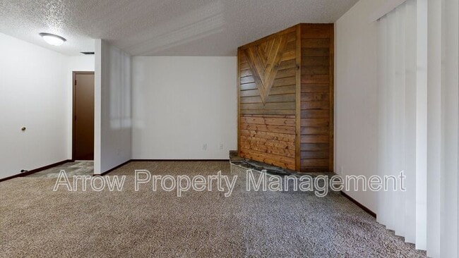 Photo - 203 E Arbor Ave