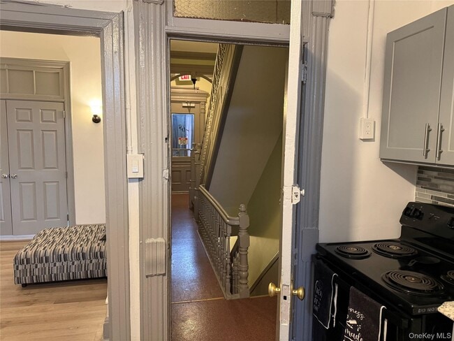 Photo - 768 Greene Ave