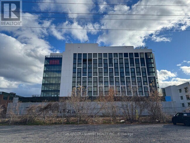 Photo - 322 Dupont St Unit 410