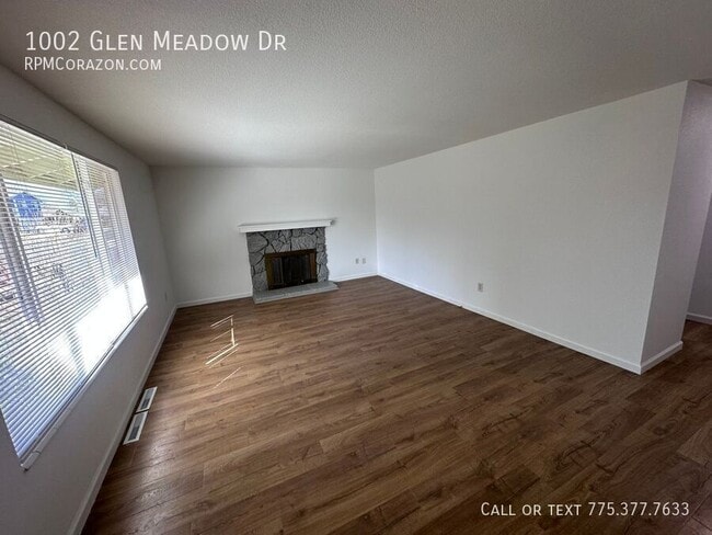 Photo - 1002 Glen Meadow Dr