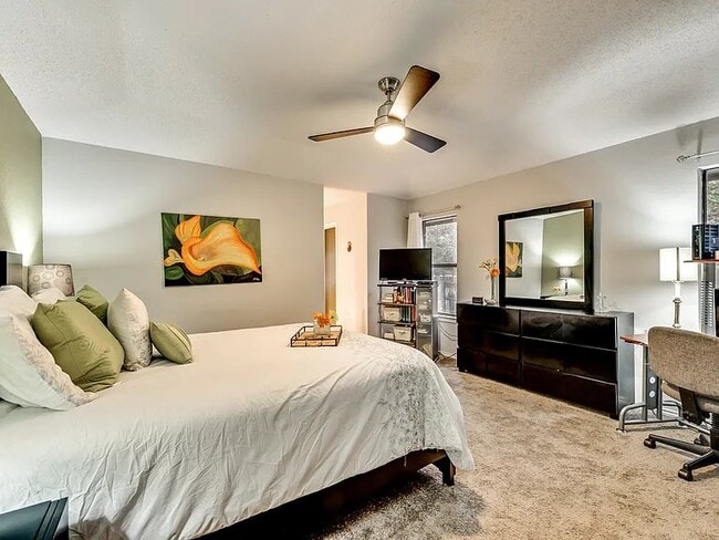 Photo - 515 Anice Ln