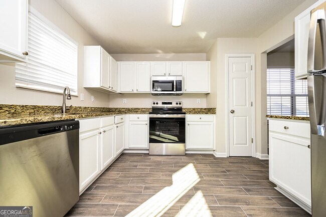 Photo - 6600 Browns Mill Ferry Dr