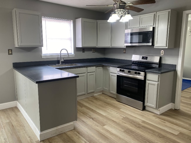 Photo - 143 Wiltshire Ave