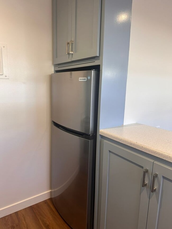Photo - 3285-3285 Beard Rd Unit 3271 Beard Road #3283