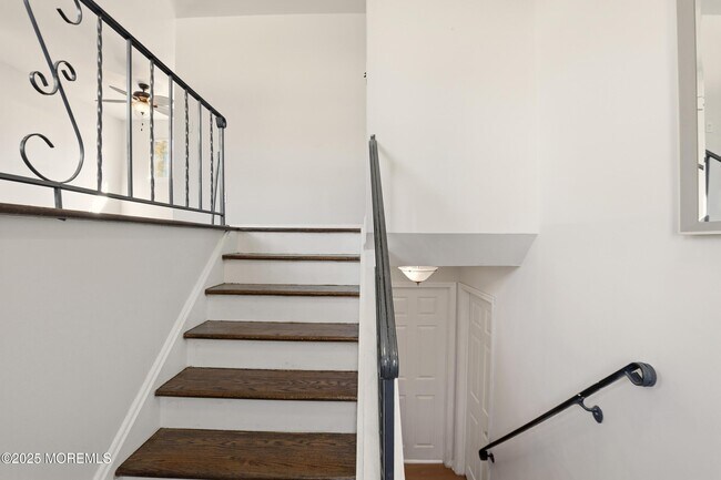 Photo - 701 Beach Ave