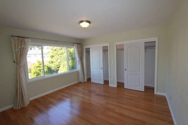 Photo - 4 Bedroom Mid-Century Oakmore Property With View of Bay