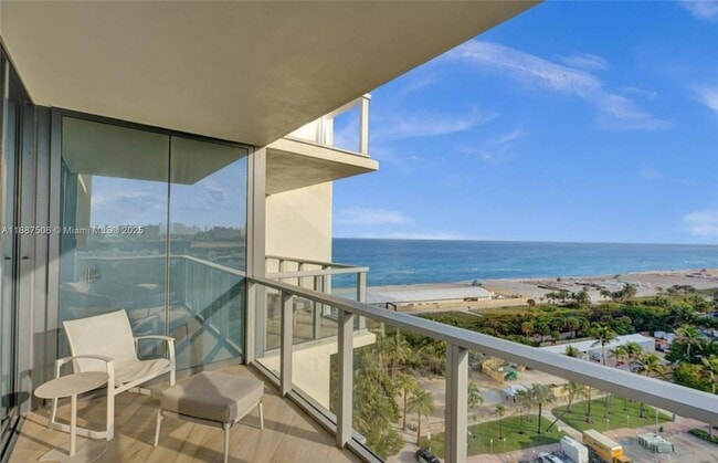 Building Photo - 2201 Collins Ave Unit 1214