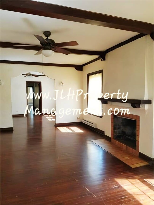 624 W Stephenson St Unit 3