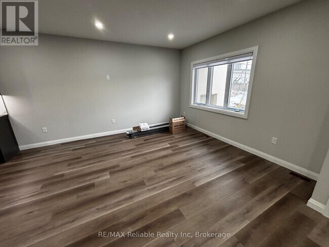 Photo - 24 Albert St