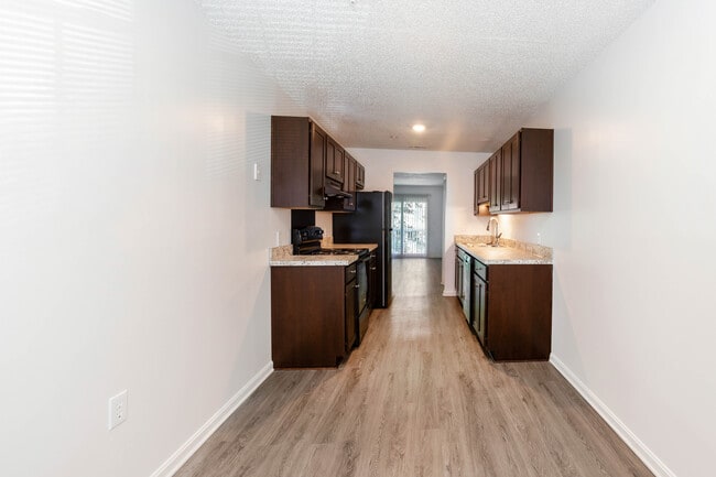 Photo - Rio Hill Apartments