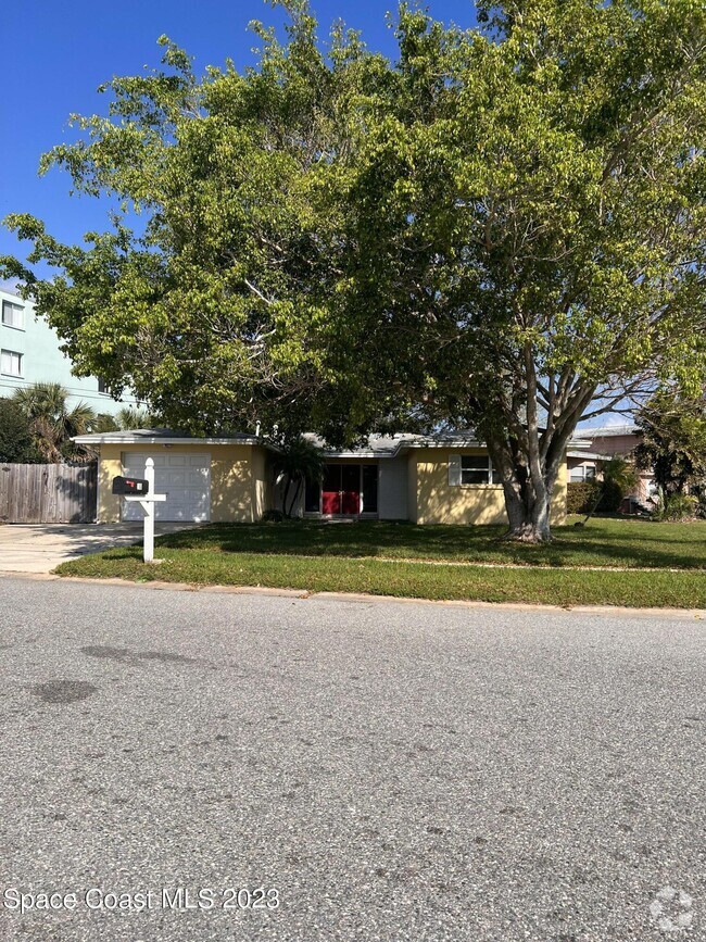 Building Photo - 80 Skylark Ave Rental