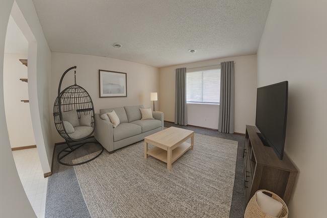 Building Photo - 718 Kearney St Unit #2