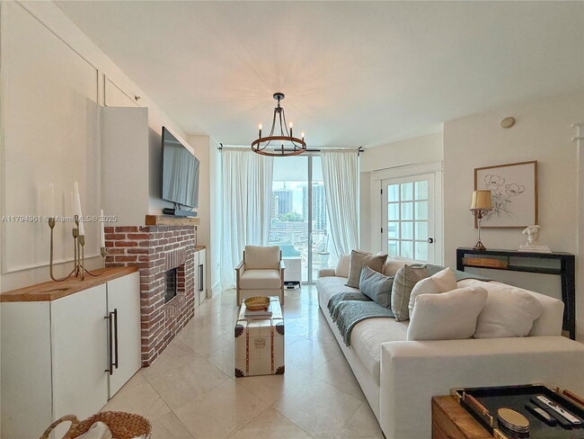 Photo - 350 S Miami Ave Unidad 1205