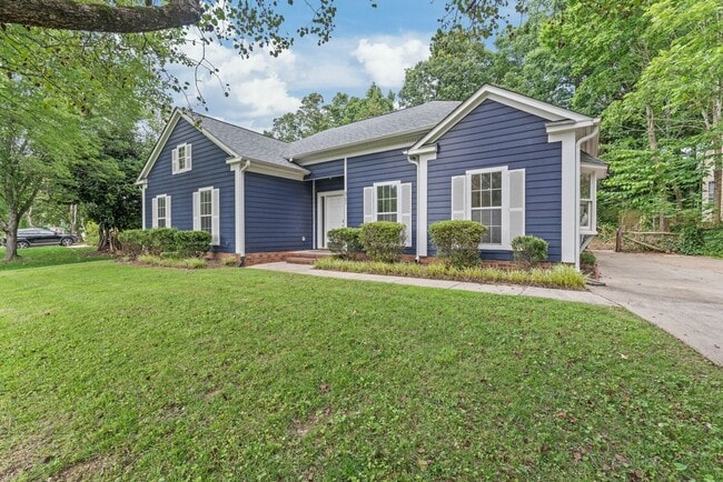 Photo - Beautifully Remodeled 4BR Ranch in Matthews