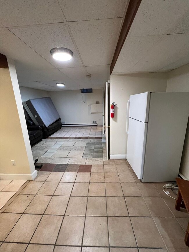 300 Chestnut St Unit Bsmnt