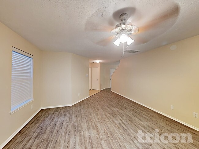 Photo - 7215 Lazy Summer Ct