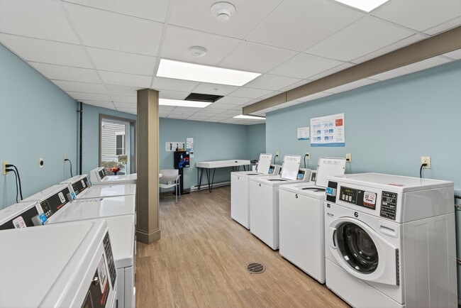 Photo - 300 E Bridge St Unit 123