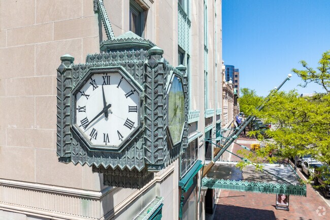 Alternate Exterior - Evanston Galleria Building