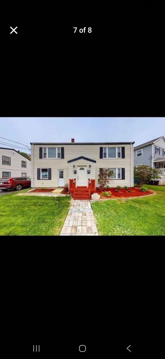 Photo - 71 Wilshire St Unidad 2