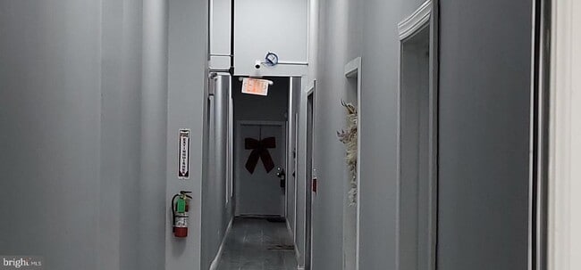 Photo - 1729 CENTRE Ave Unit 10