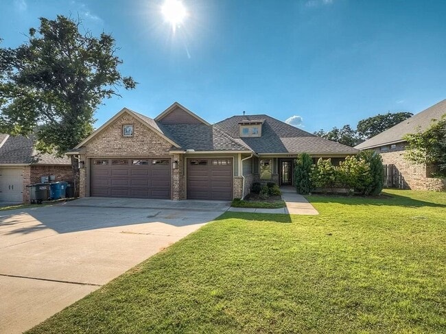 629 Martina Ln