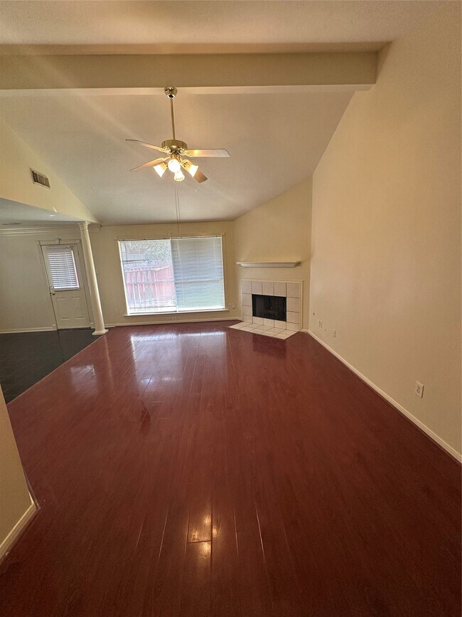 Photo - 5418 Baslow Dr