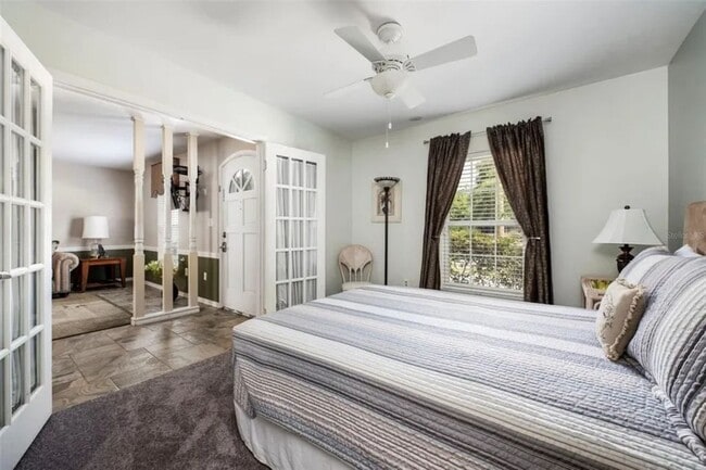 Photo - 1215 E Lumsden Rd