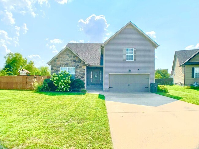 3734 Silver Fox Ct